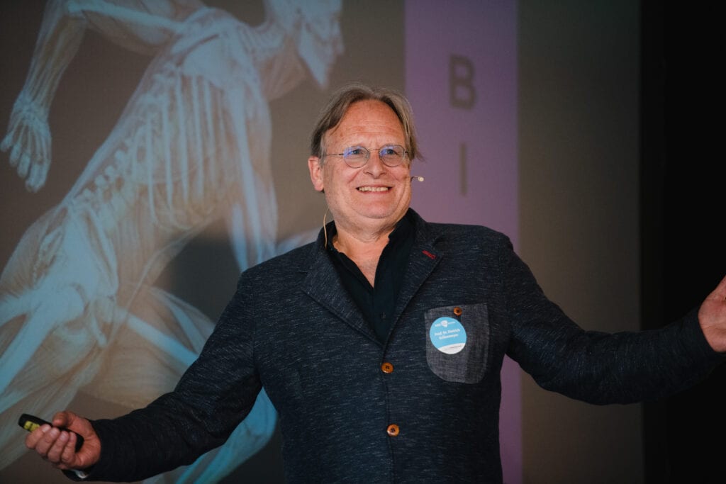 Prof. Dietrich Grönemeyer: Arzt, Bestseller-Autor, Rücken-"Papst" und Top-Speaker 